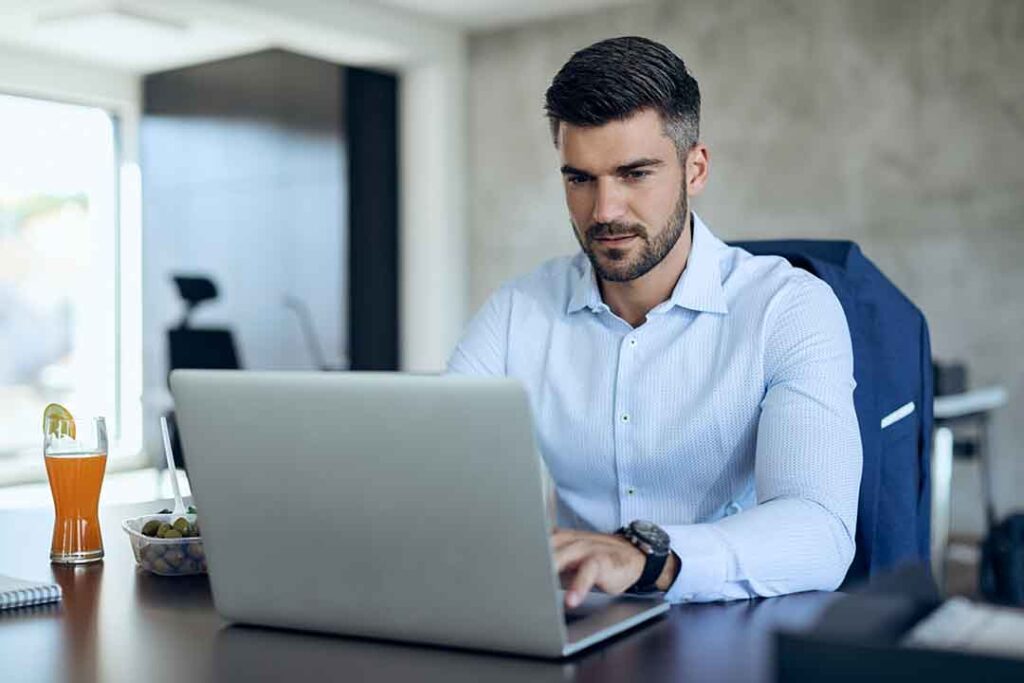 CRM, inteligência de dados e bots: o futuro da produtividade