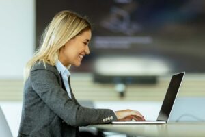 Relatório de Background Check: qual a importância e o que avaliar 