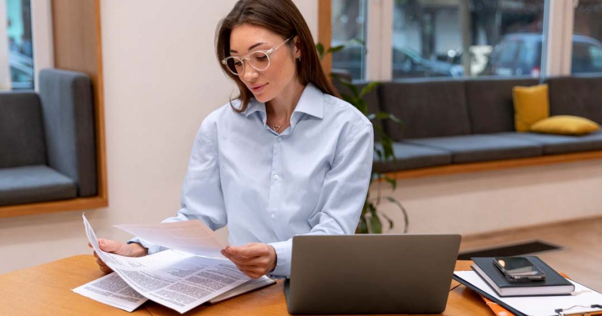 Certidões negativas: o guia completo para avaliar a saúde fiscal, trabalhista e ambiental de parceiros