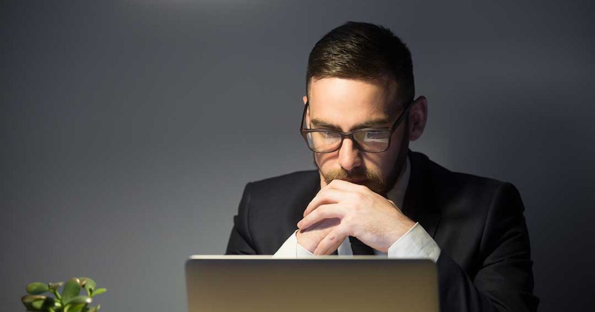 Fraudes no CPF: a cada 100 novos usuários, 10 representam risco para os sites de apostas esportivas; medidas de compliance devem ser adaptadas para o Brasil 